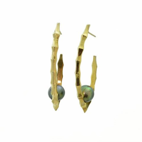 Ibex Hoop Earrings with Black Pearls in 14k gold