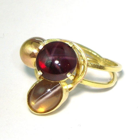 Star Eye Orbit Ring in Gold with Orbiting Phenomenal Gems