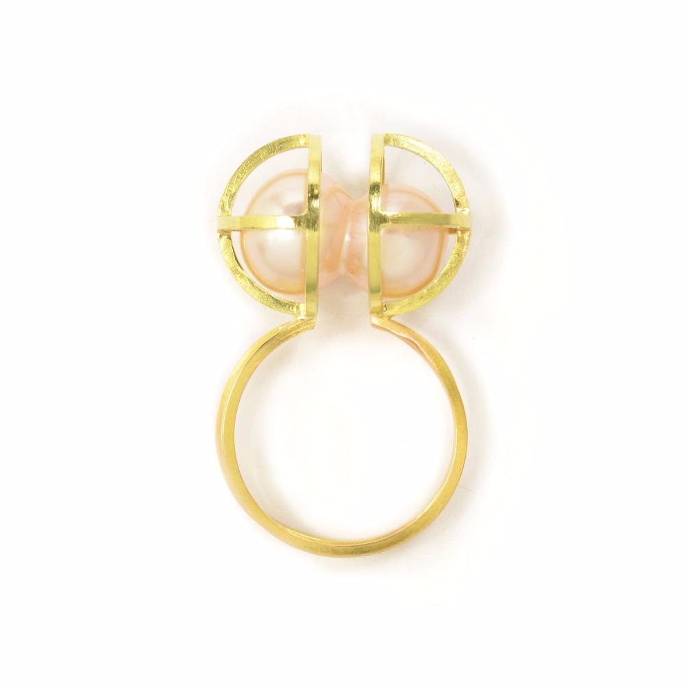 Earth Ocean Air Ring in 18k Gold, Pink Pearl