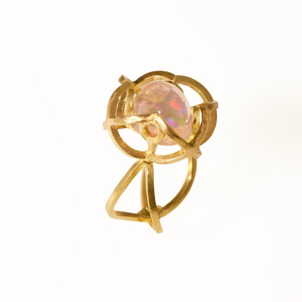 Quatrefoil Crystal Opal Ring with Extraordinary Floating Color