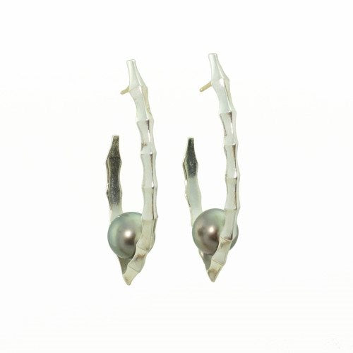 Ibex Hoop Earrings with Black Pearls in Sterling Silver